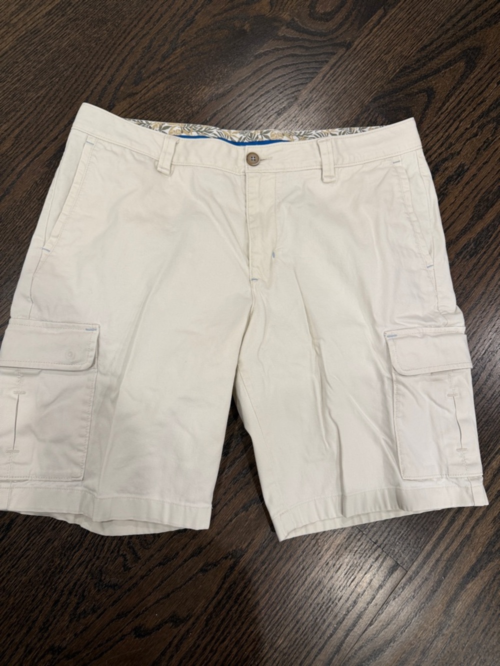 Tommy Bahama Beige Cargo Shorts
